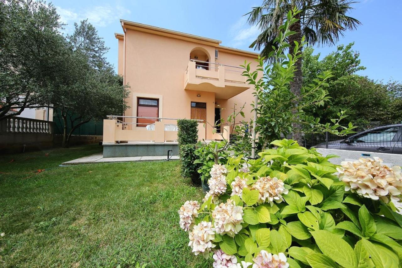 Apartments By The Sea Sukosan, Zadar - 6229 Ngoại thất bức ảnh